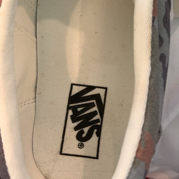 Size 13 camouflage vans awesome condition wore - Picture 7 of 7